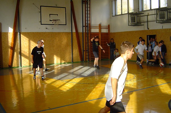24-hodinový basketbal